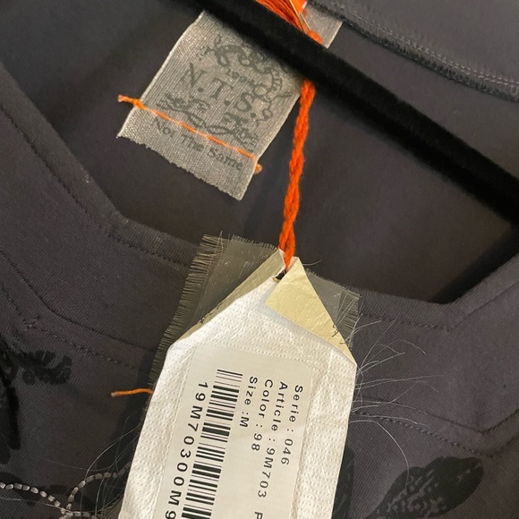 Cute party top! - Picture 2 of 5